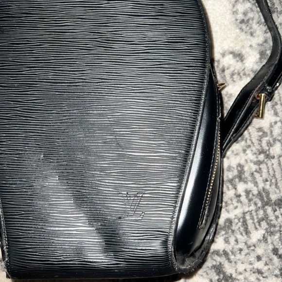 Louis Vuitton Mabillon Backpack Epi Leather - Picture 2 of 10